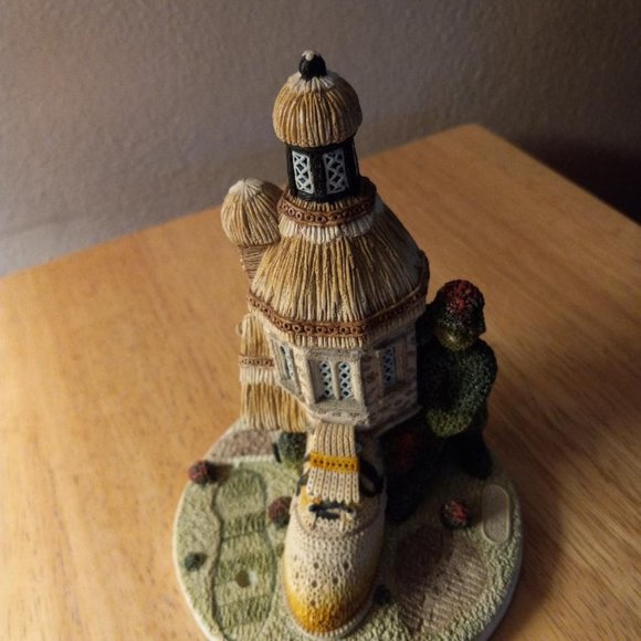 Golfers club desk statue "The Shoemaker's Dream Golf Shoe" by Jon Herbert 1991. - Picture 1 of 10